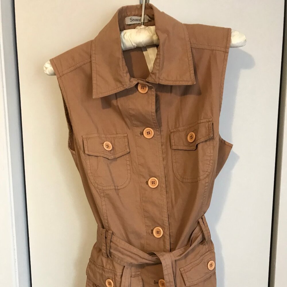 Snazzie Ladies Tan Colored Top Size Medium